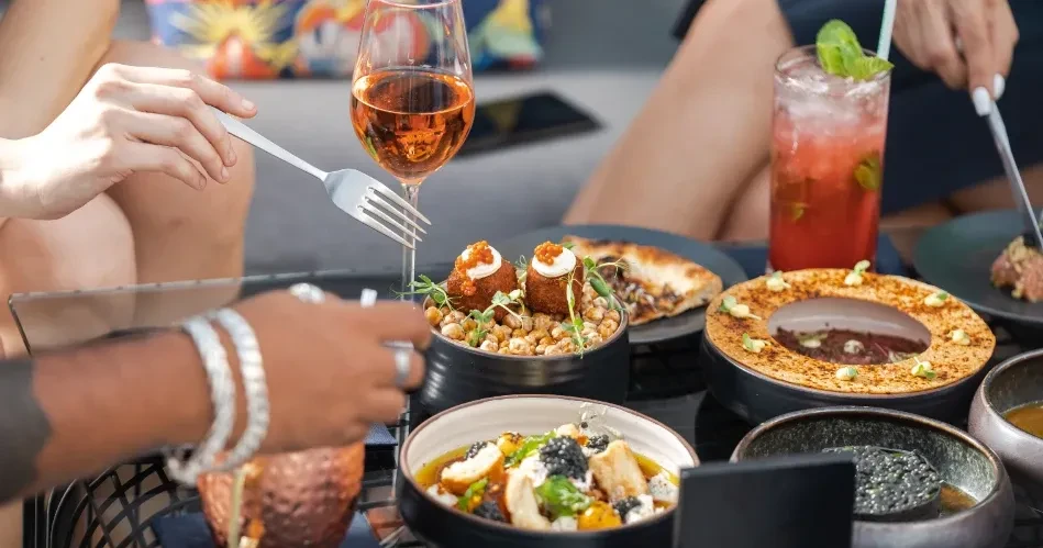 Best Eats in Santa Cruz: Restaurants, Cafés & Coastal Cuisine Guide